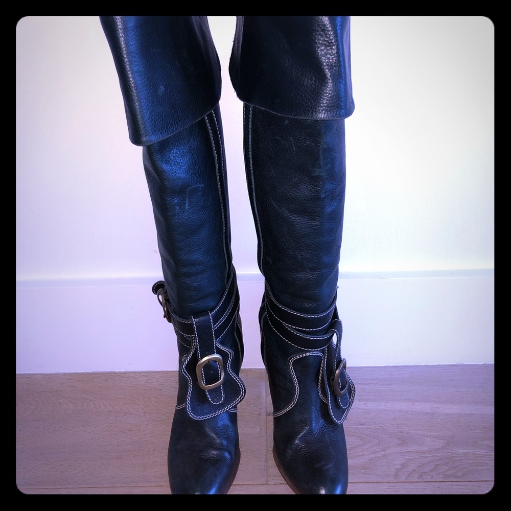 Chloe boots